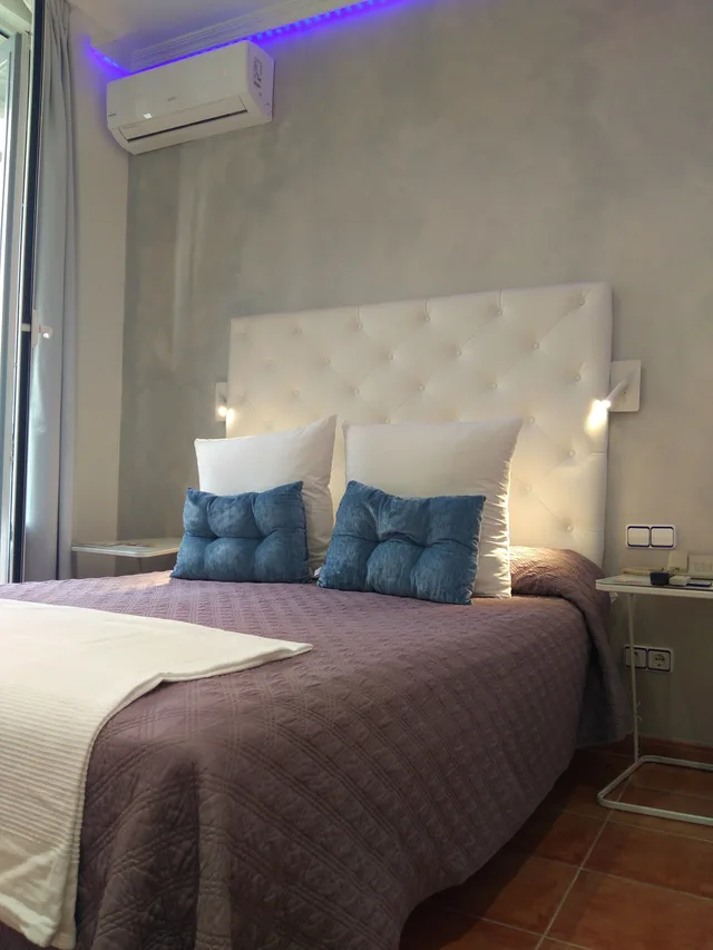 Interior, Superior, Double Bed, Private Bathroom, Hostal Las Fuentes 8/10