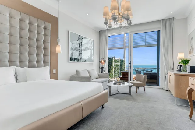 جناح سوبيريور بإطلالة على البحر، The Marly Hotel 1/8