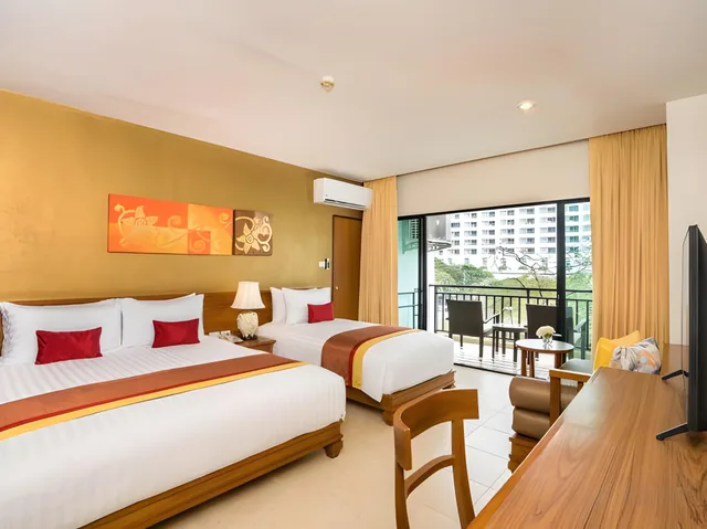 غرفة ديلوكس عائلية بإطلالة، COSY BEACH HOTEL 1/2