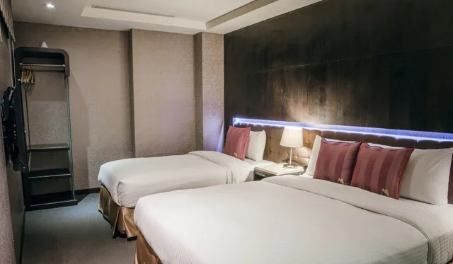 Superior, Triple, 1 Double and 1 Single Bed, No Window، Muzik Hotel Ximen Station Branch 2/5