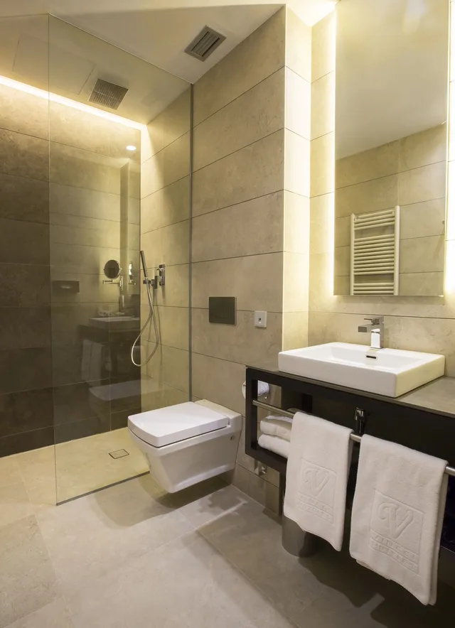 Vincci, 1 Double and 1 Single Bed, with Extra Bed, Vincci Mercat Hotel 10/10