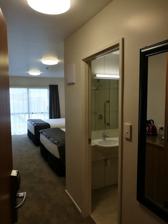 غرفة ديلوكس بسرير كينج، The Victoria Hotel Dunedin 3/3