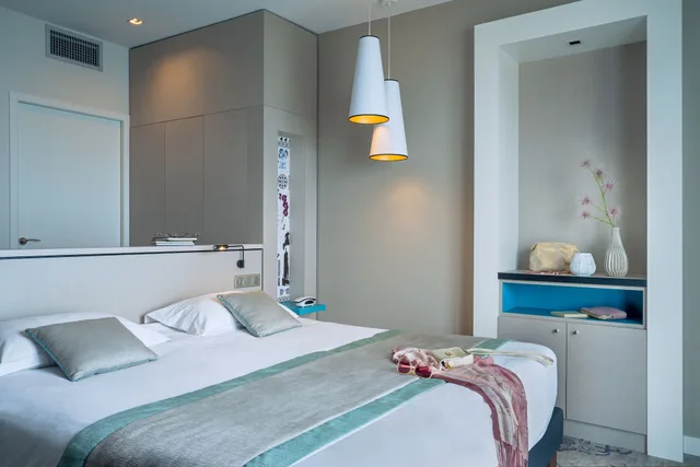 غرفة كومفورت بسرير مزدوج بإطلالة على البحر، Hotel Valdys Thalasso & Spa - la Baie 2/4
