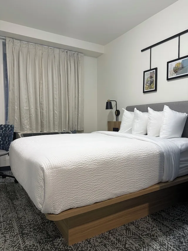 غرفة قياسية بسرير فردي، Sleep Inn Brooklyn, NY 1/3