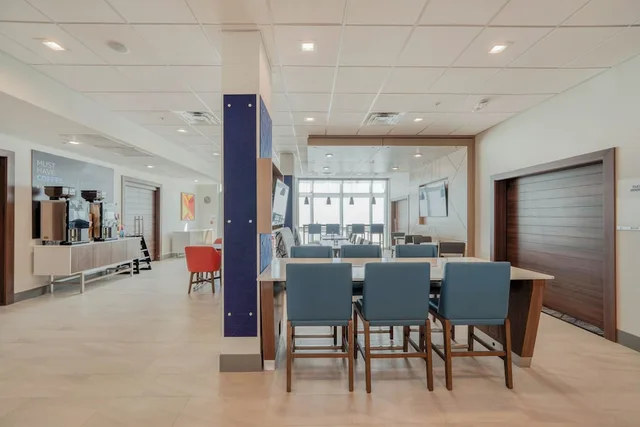 Holiday Inn Express & Suites Tyler South - University Area by IHG، تايلر 37/50
