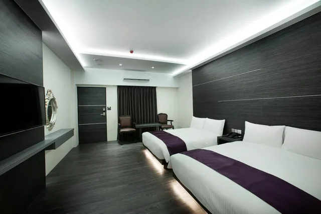 غرفة سوبيريور رباعية بسريرين مزدوجين، Fukun 5 Motel 1/2