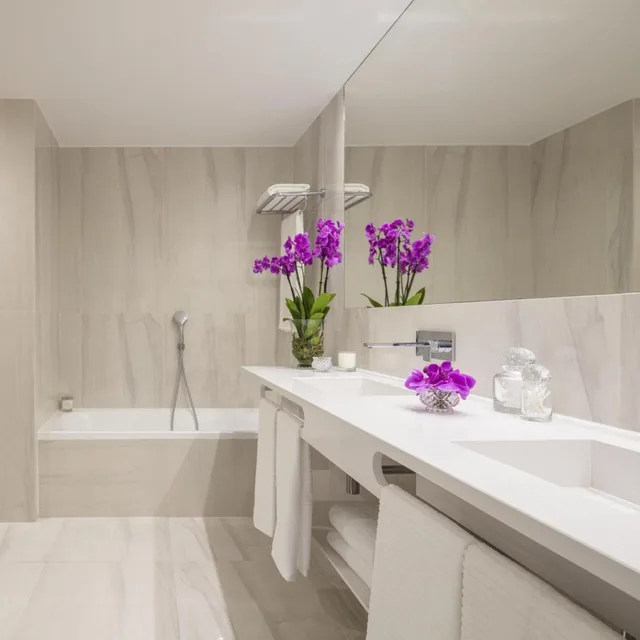 جناح بريميوم مع سرير إضافي، Tivoli Avenida Liberdade the Leading Hotels of the World 3/3
