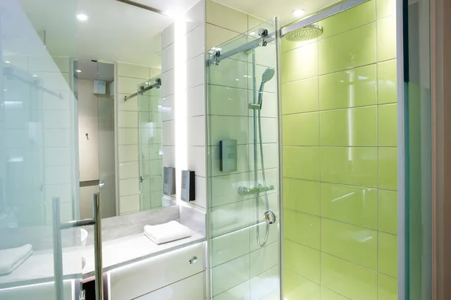 غرفة قياسية بسرير مزدوج، Hub By Premier Inn London Covent Garden 7/9