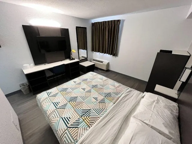 غرفة قياسية بسرير كوين لذوي الإعاقة، Motel6 Council Bluffs, IA - Omaha East 3/5