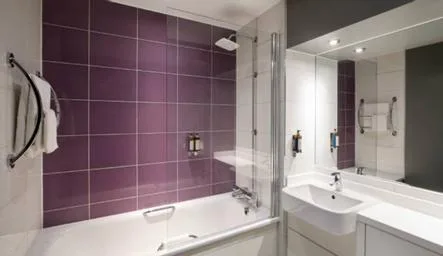 غرفة لذوي الإعاقة، Travelodge Cambridge Newmarket Road 1/1
