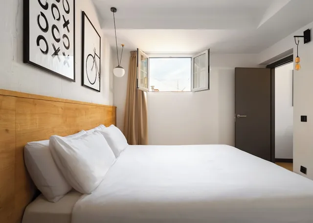 شقة عائلية بسرير كوين بغرفة نوم واحدة مع أريكة، Limehome Madrid Calle de la Madera 1/4