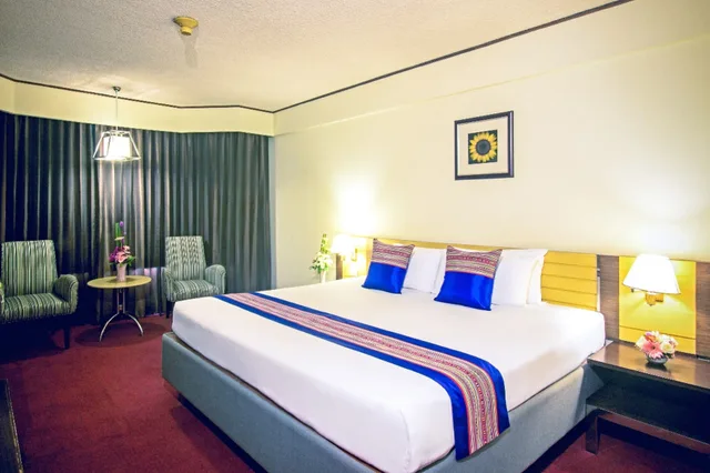 Superior, Single, Duangtawan Hotel Chiang Mai 2/13