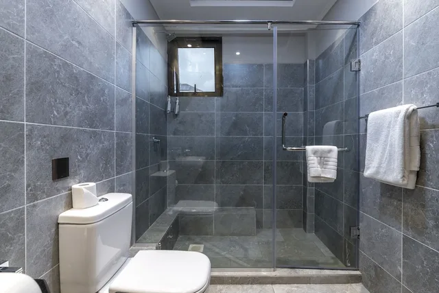غرفة عائلية بسرير كينج وسرير فردي، Fair Acres Boutique Hotel 2/3