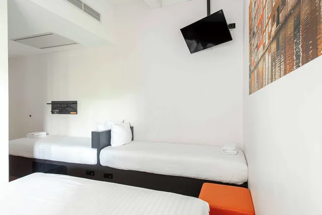 Family, Quadruple, Double and Twin Beds, Accessible, easyHotel Amsterdam City Centre 1/10