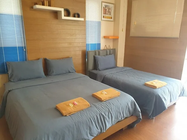 غرفة قياسية ثلاثية بسرير مزدوج وسرير فردي بإطلالة على النهر، Banchaitalay Room 1/3