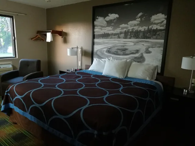 غرفة بسرير كوين لذوي الإعاقة، Super 8 By Wyndham Keokuk 2/7