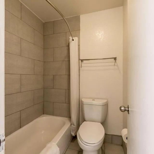 جناح بسرير كينج، Studio6 San Antonio, TX - Fort Sam Houston Area 5/5