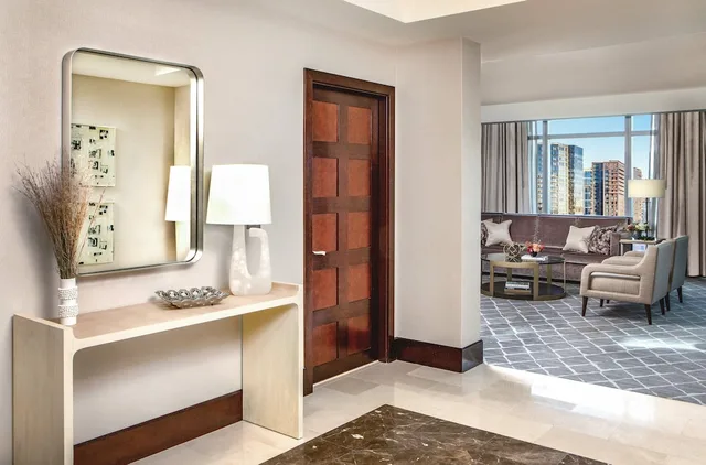 Penthouse, Suite, King Bed, South Wing، INTERCONTINENTAL BOSTON 7/7