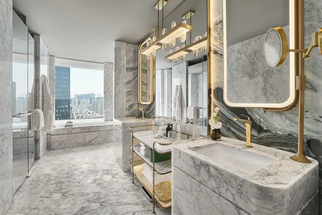 Diplomat, Suite, King Bed، Fairmont Xiamen 2/3
