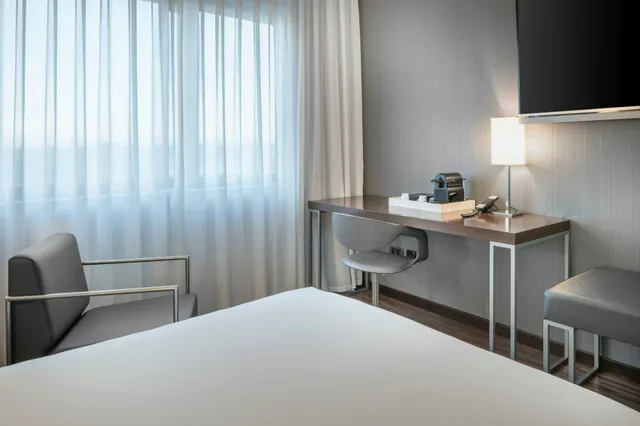 غرفة بسرير كينج، Ac Hotel San Sebastian de Los Reyes By Marriott 1/1