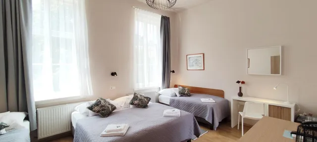 غرفة رباعية، Csaszar 3/10
