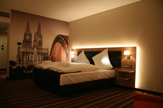 غرفة ثلاثية بسرير مزدوج وسرير فردي، Hotel Fortune 1/2