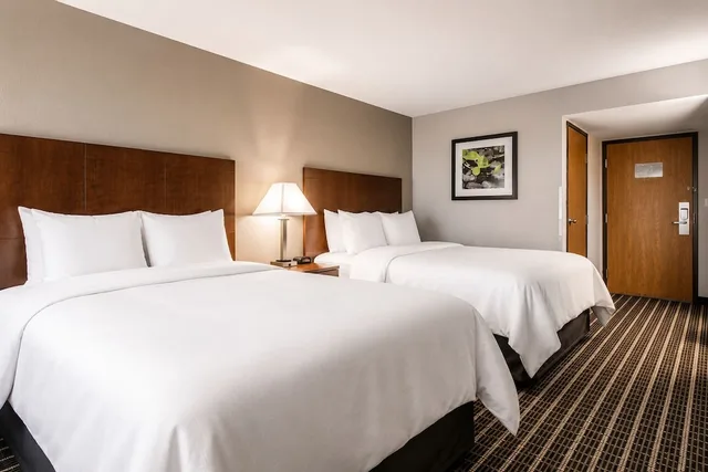 غرفة قياسية بسريرين مزدوجين، Sleep Inn & Suites Madison West 1/10