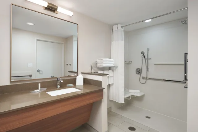 Room, Multiple Beds, Accessible، Fairfield by Marriott Inn & Suites Hardeeville I-95 2/2