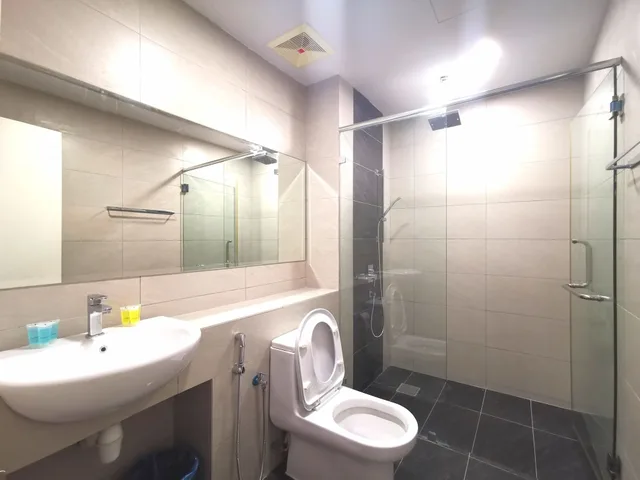 4 Bedrooms, Design, Apartment, 4 Beds, 2 King Beds, Queen Bed, Partial Sea View, Sunset & Seaview Vacation Condo City Centre @ IMAGO Shopping Mall 7/7