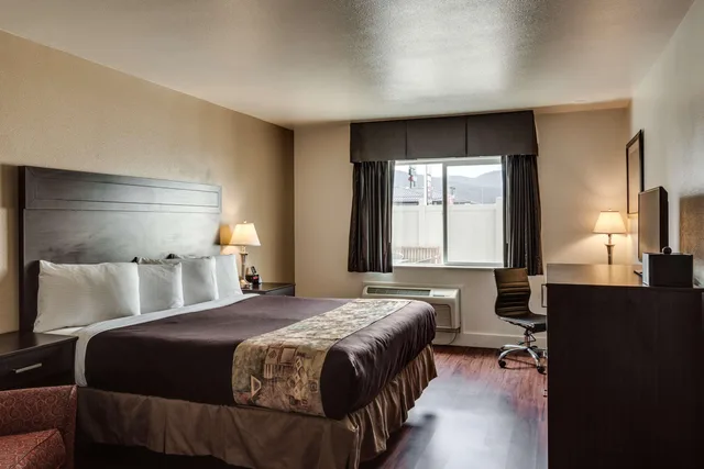 غرفة بسرير كينج، Comfort Inn & Suites Post Falls - Coeur dAlene West 2/4