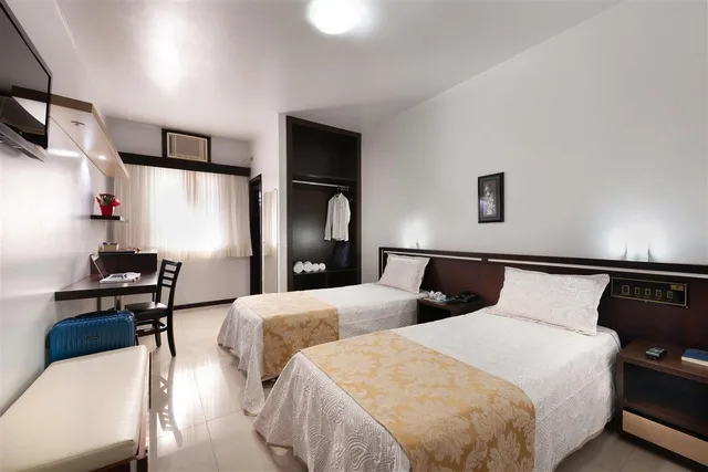 غرفة قياسية بسريرين منفصلين، Hotel 365 1/5