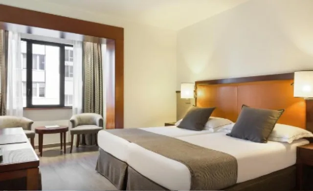 غرفة ديلوكس بسرير مزدوج أو سريرين منفصلين، Hotel Balmoral 1/2