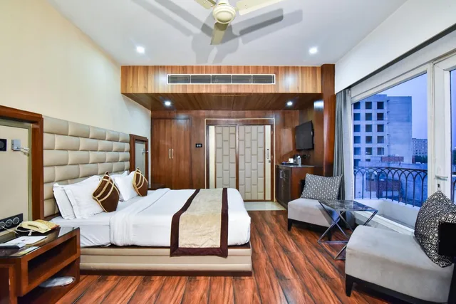 جناح بسرير كينج، Hotel Sawera Grand 3/10