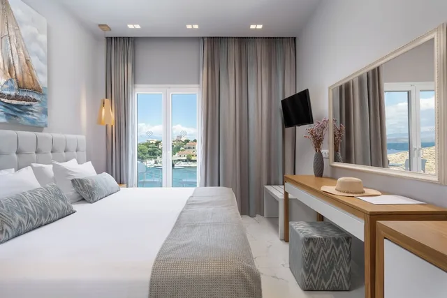غرفة بسرير مزدوج بإطلالة على البحر، Melina Bay Boutique Hotel 3/7