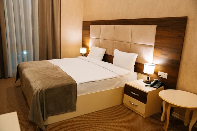 جناح عائلي بسرير كينج وسريرين منفصلين بإطلالة على المدينة بغرفتي نوم، The Clocktower Hotel 5/10