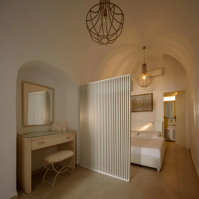 1 Bedroom, Apartment, Outdoor Jetted Tub، Kamares Apartments 3/3