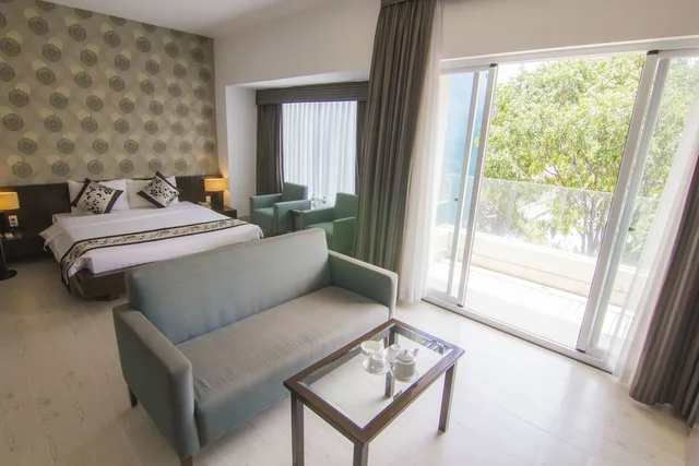 Vip, King Bed، Ngoc Linh Luxury Hotel 1/10