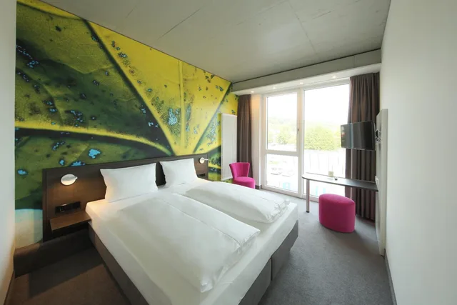 غرفة كبيرة بسرير كينج، Qubixx StadtMitteHotel 7/10