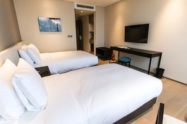 غرفة ديلوكس بسرير مزدوج وسرير فردي، Hotel Nanta 4/8