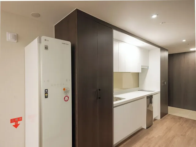 Ondol, Deluxe, Family, Futon Bed, 1 King and 1 Single Beds, Ocean View، Yeosu Venezia Hotel & Suites 10/10