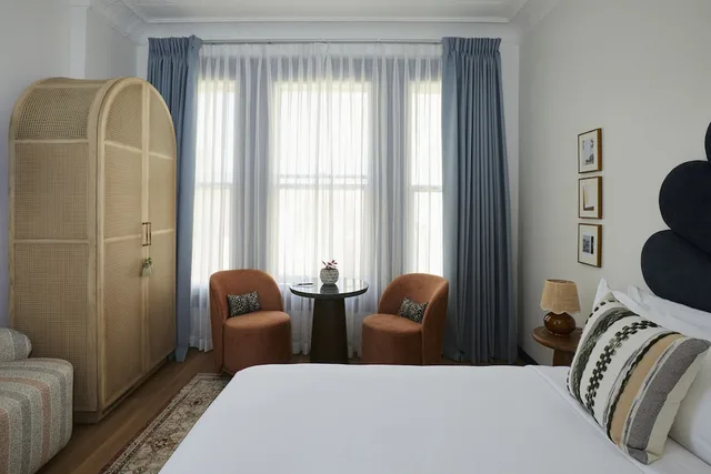 Skyline, Gaslamp, King Bed، Granger Hotel Gaslamp Quarter, a Member of Marriott Design Hotels 8/11
