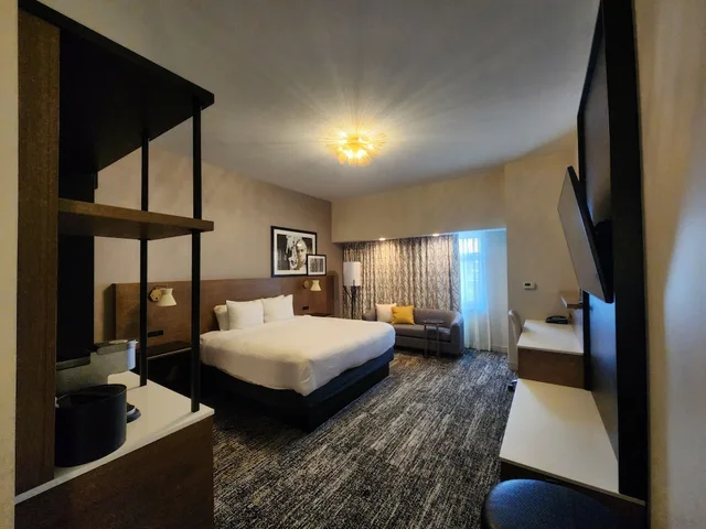 Standard, King Bed, Adult Only، The Catfish Bend Inn & Spa 5/6