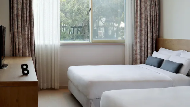 Deluxe, Suite, 2 Double Beds, Pool Access، Bloom Hotel 3/4