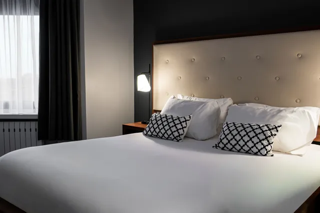 جناح، Garner Hotel Preston Samlesbury 2/7