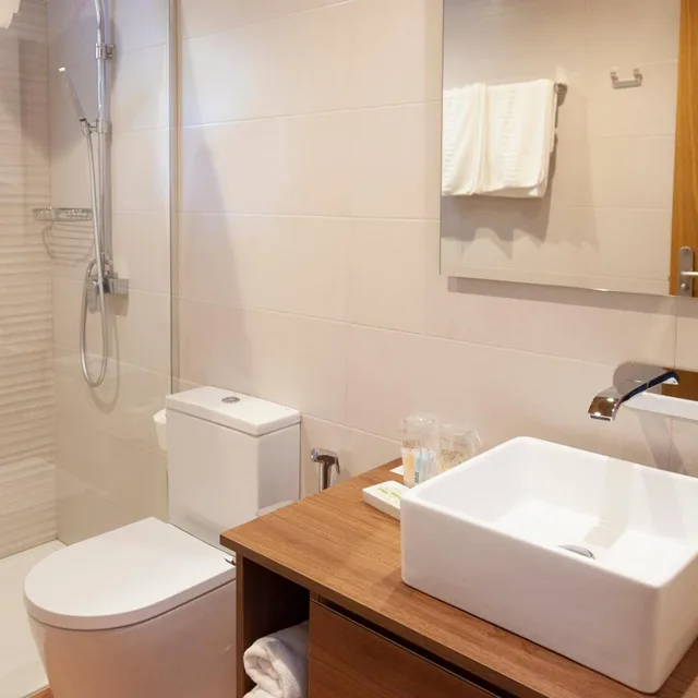 غرفة اقتصادية بسرير مزدوج في الطابق الأرضي، Rocaplana Hostal 3/6