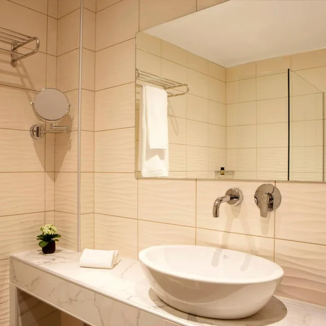 Deluxe, Family, Shared Pool، Zeus Eleva Ajul, a Registry Collection Hotel 9/9