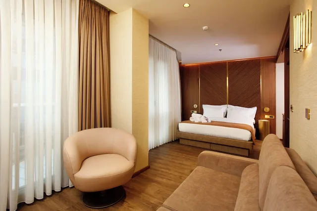 غرفة فاخرة رباعية بسرير كينج، Kate Hotel Special Class 5/7