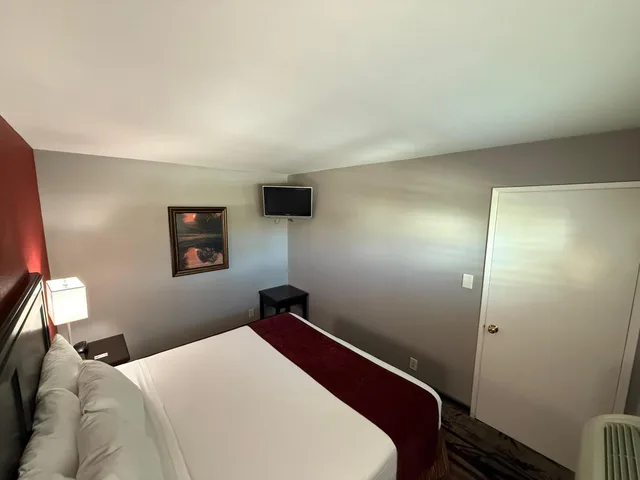 جناح بزنس، Laguna Hills Lodge 1/3