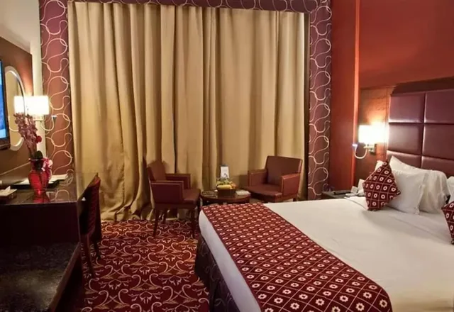 غرفة قياسية بسرير مزدوج، Ramee Rose Hotel 2/5