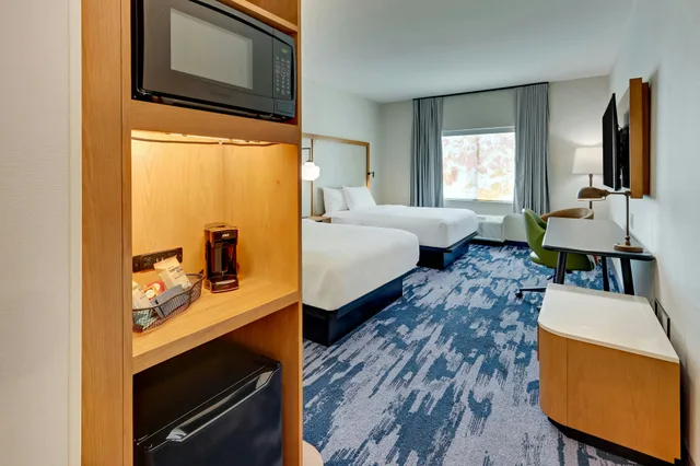 غرفة بسريرين كوين، Fairfield Inn & Suites by Marriott Dallas Love Field 2/2